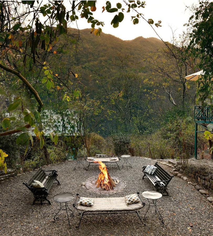 Neemrana'S Glasshouse On The Ganges Rishikesh Exterior photo