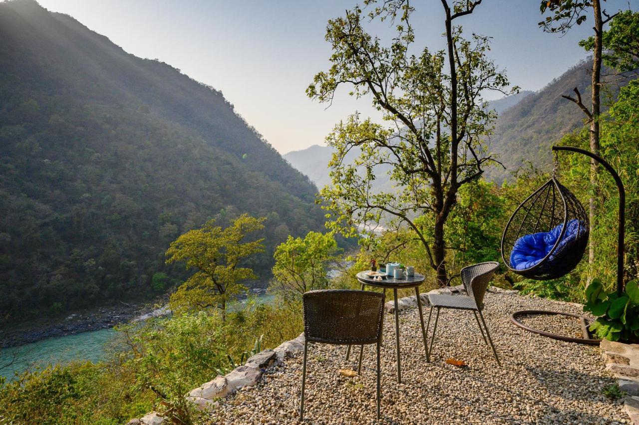 Neemrana'S Glasshouse On The Ganges Rishikesh Exterior photo