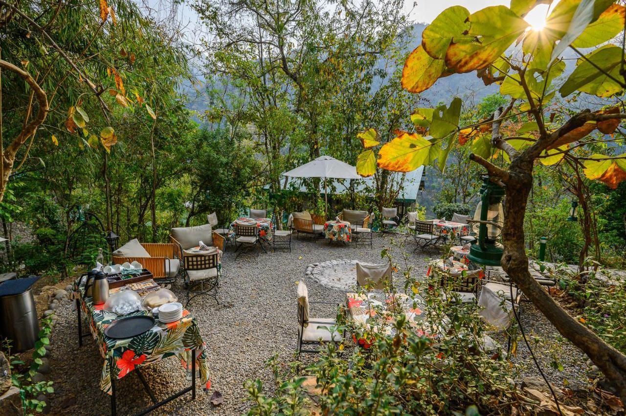 Neemrana'S Glasshouse On The Ganges Rishikesh Exterior photo