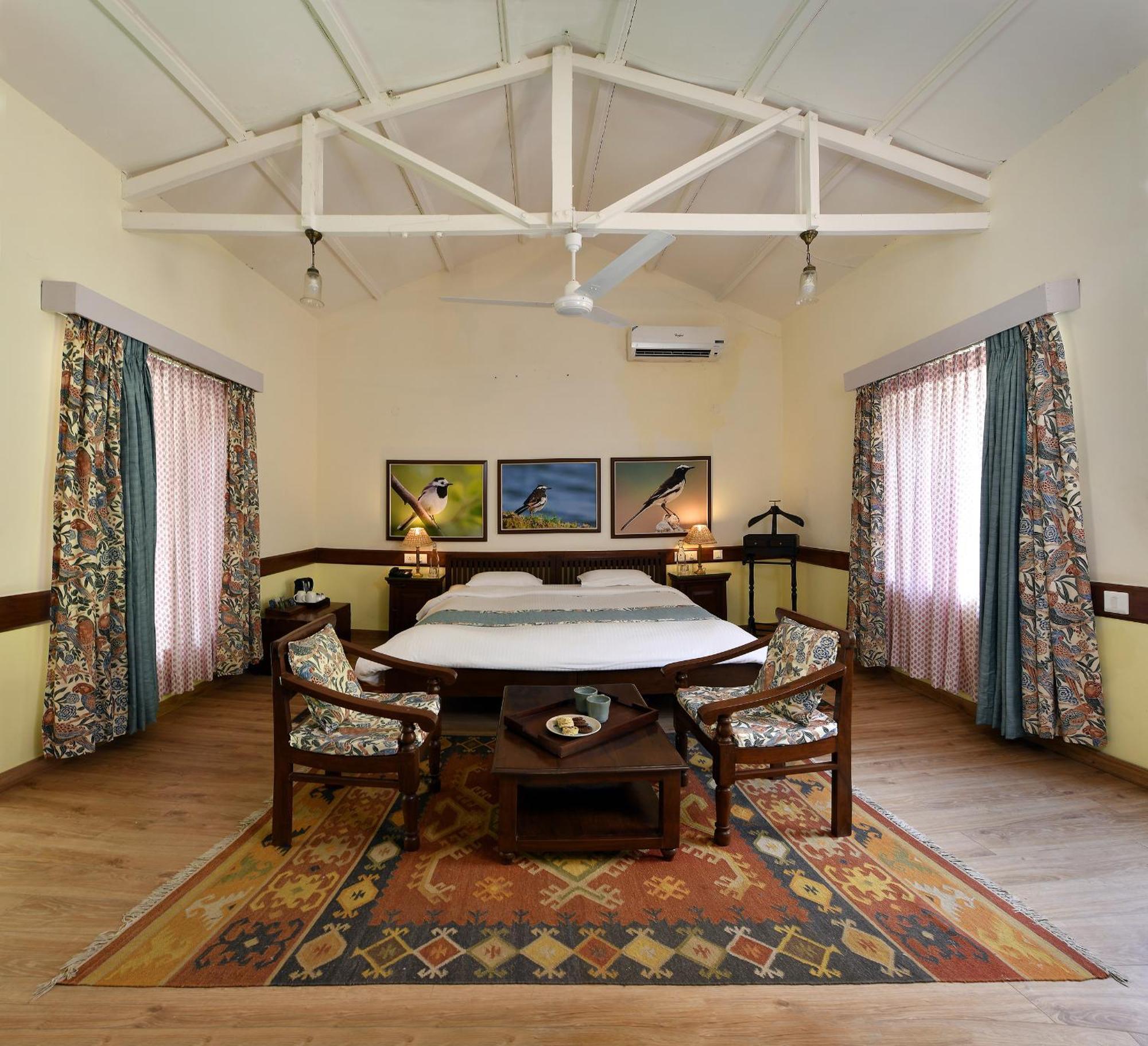 Neemrana'S Glasshouse On The Ganges Rishikesh Exterior photo